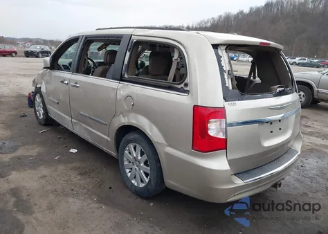 2015 Chrysler Town & Country Touring from USA, damaged, VIN 2C4RC1BG5FR753553